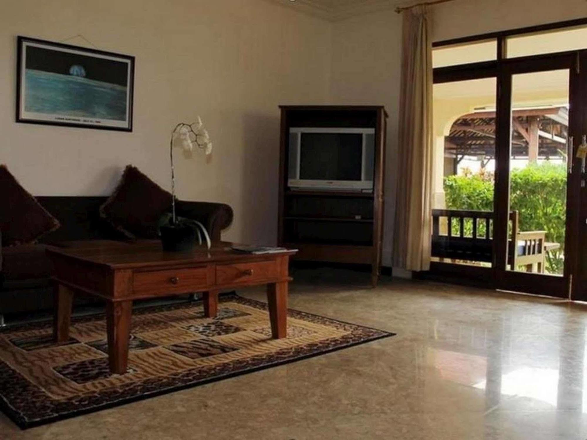 Lombok Beach Villa Mangsit Luaran gambar
