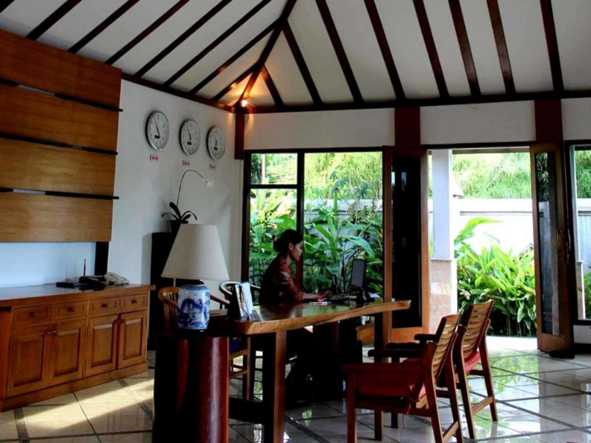 Lombok Beach Villa Mangsit Luaran gambar