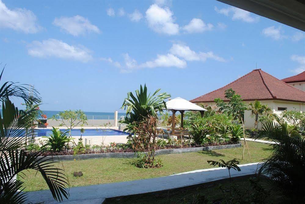 Lombok Beach Villa Mangsit Luaran gambar